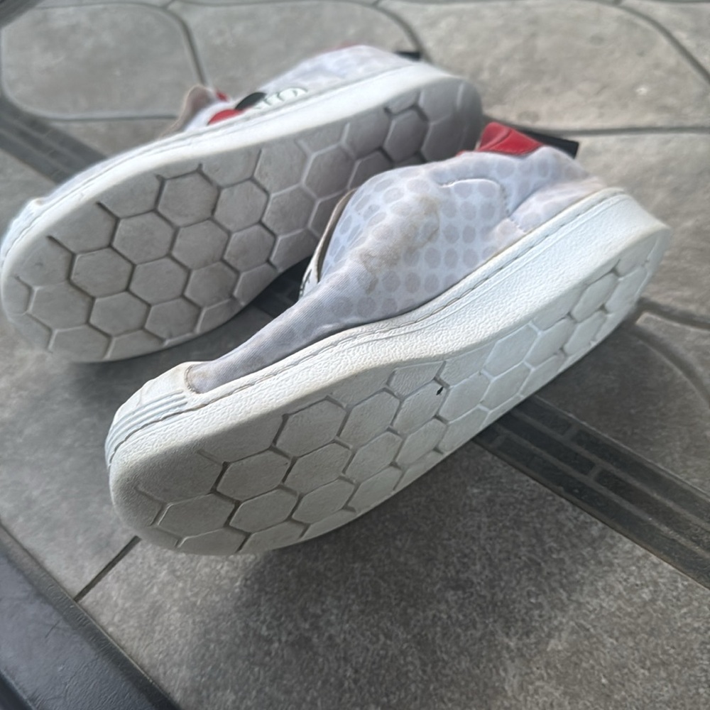 Girls Adidas Minnie Mouse shoes - Picture 5 of 5